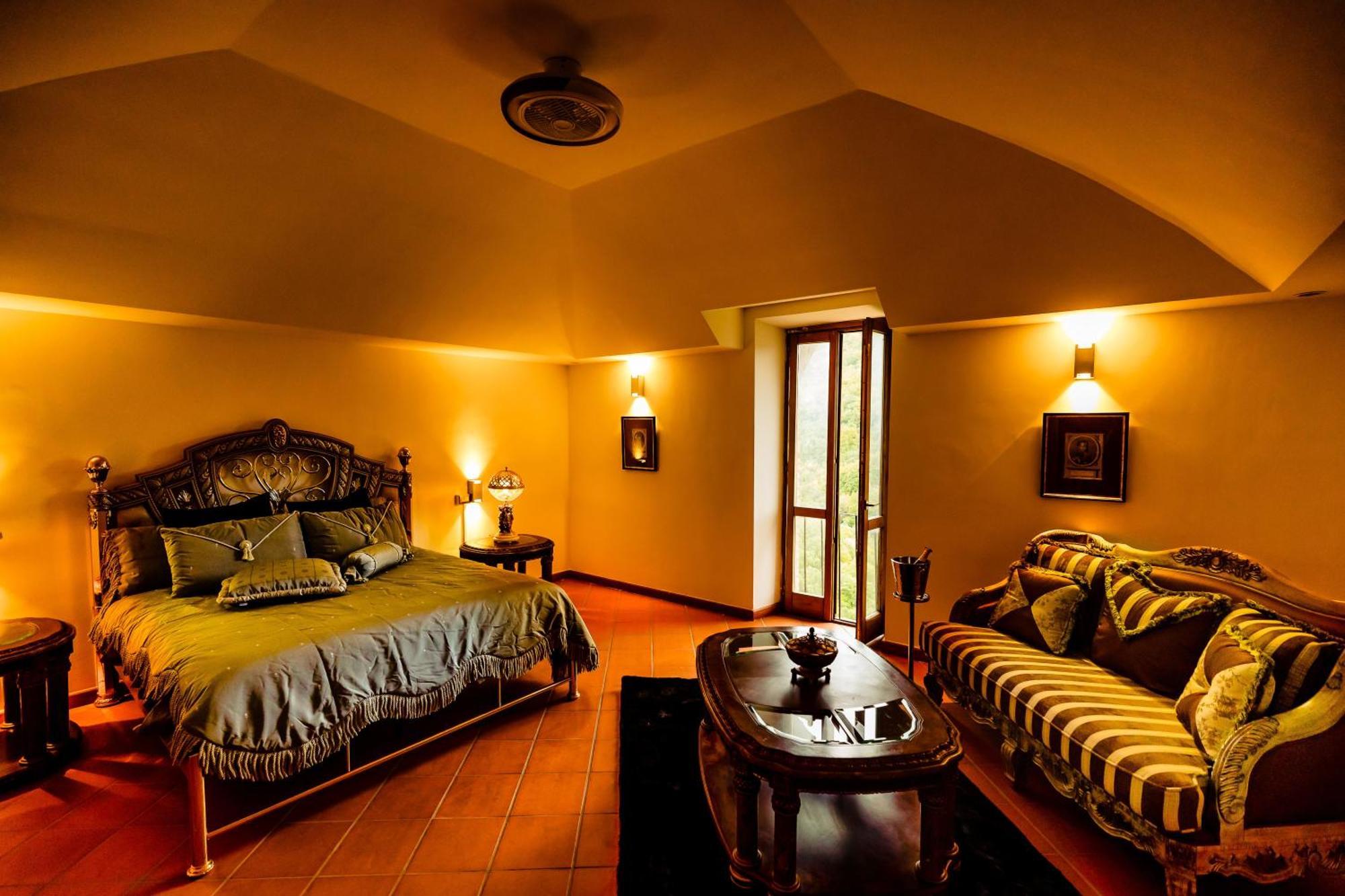 Castello Brancaccio Hotel San Gregorio da Sassola Luaran gambar